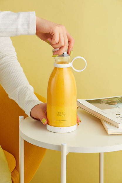 Glowvera Blender Bottle